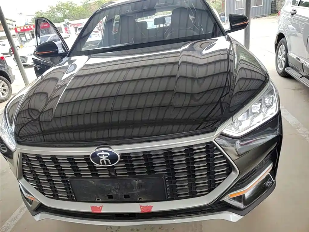 Song PLUS 1.5 T Auto Distinguished