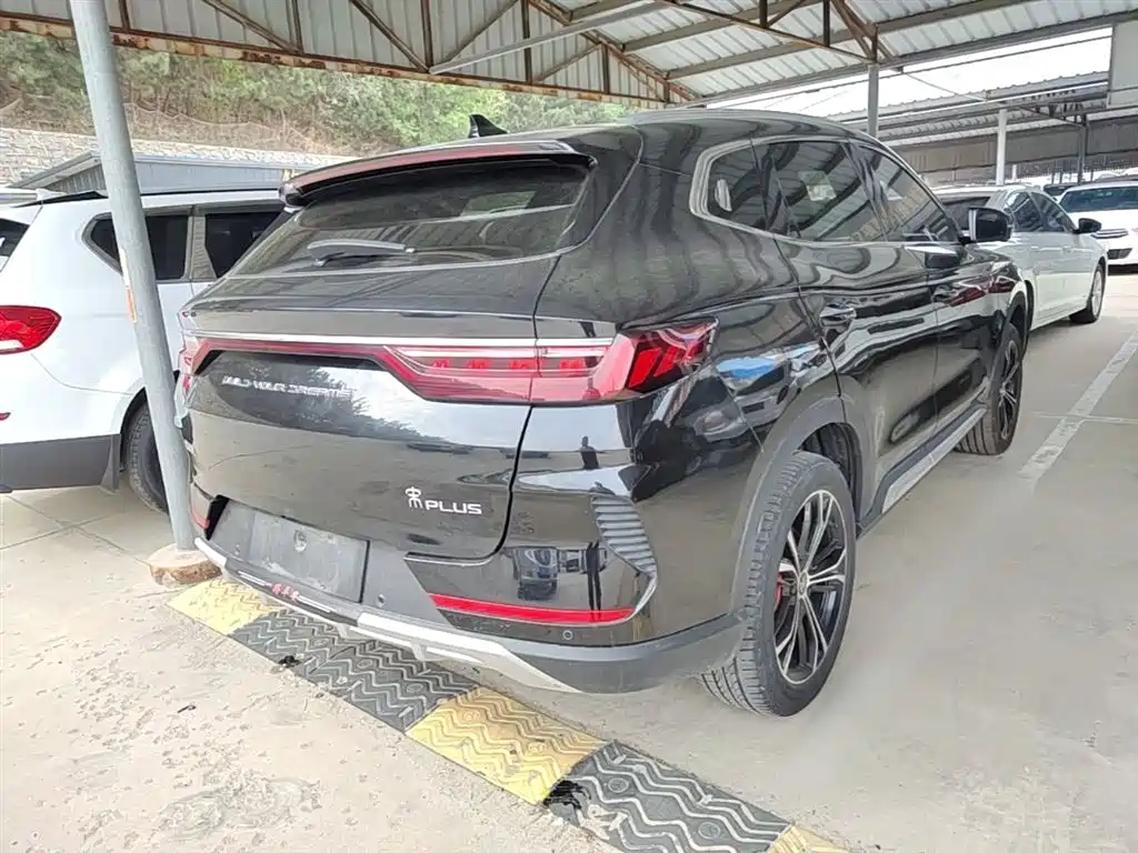 Song PLUS 1.5 T Auto Distinguished