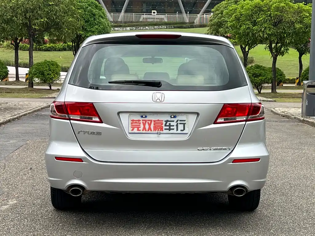 Odyssey 2.4 L Leading Show