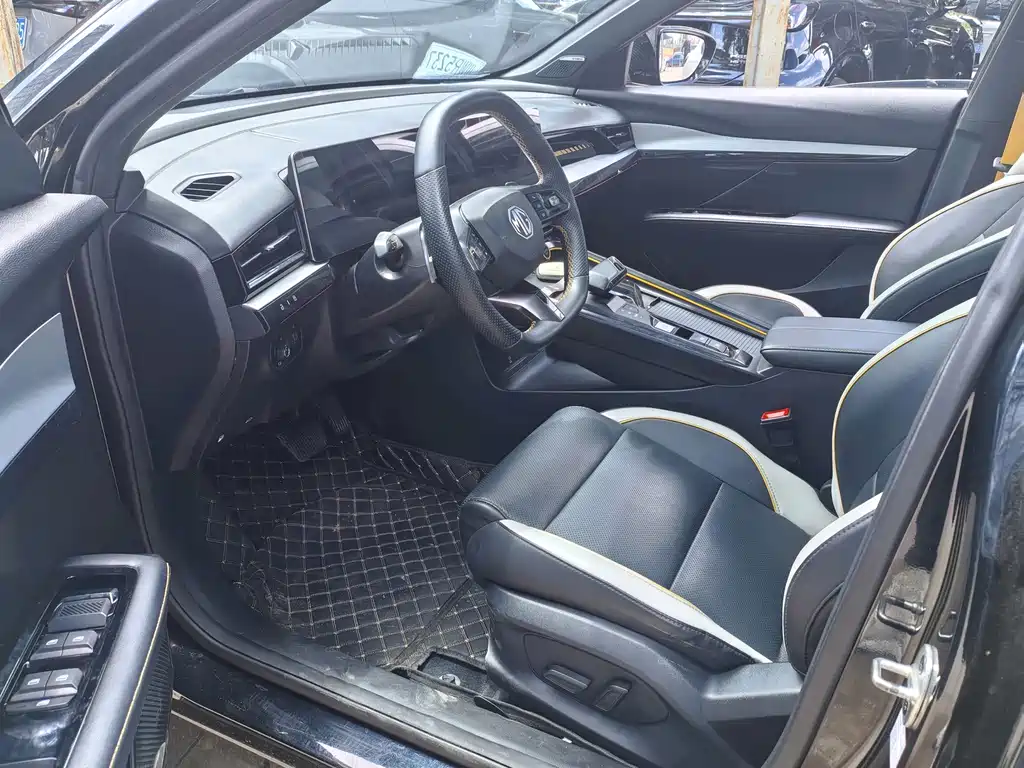 MG5 Scorpio 1.5 T Trophy Sport Flagship