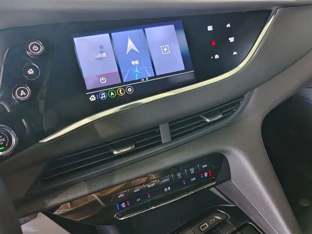 Enclave 652 T 4 WD Premium Flagship 6-seat