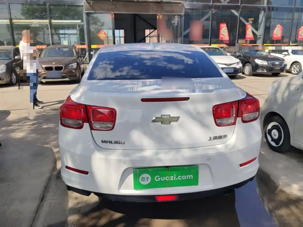 Malibu 2.0 L Auto Luxury