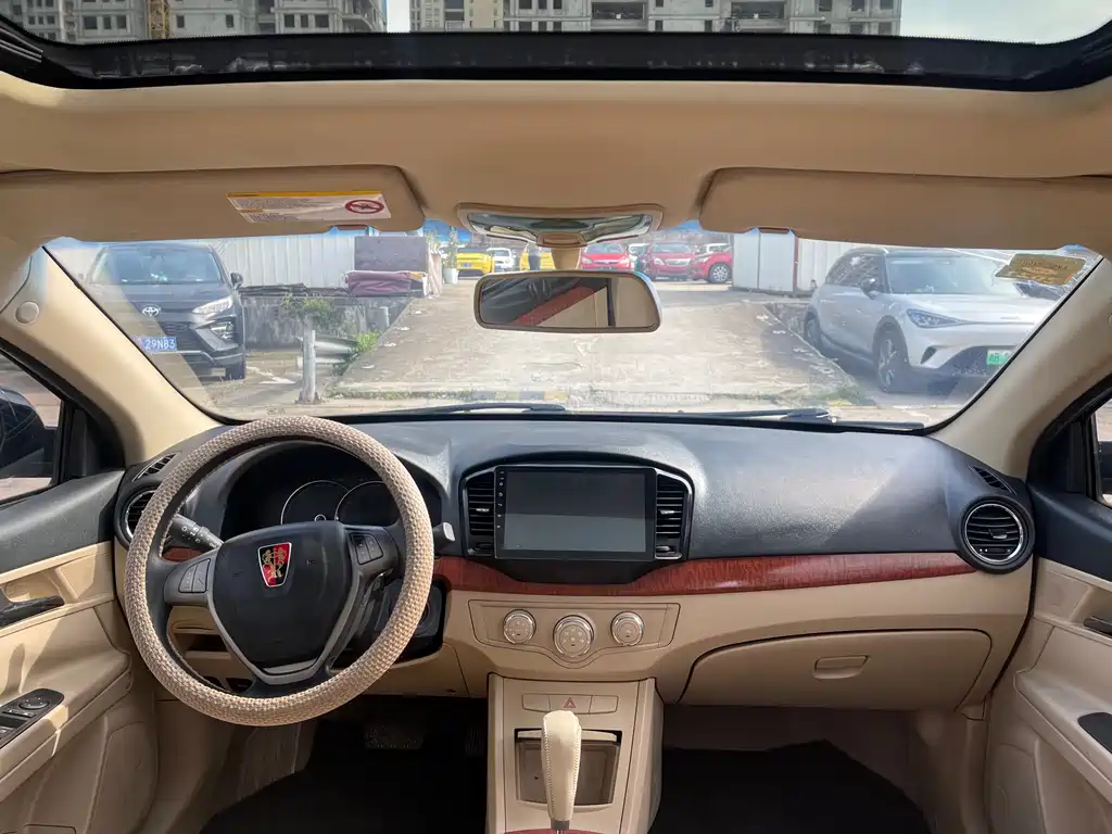 Roewe 350 1.5 L Auto Smart Enjoyment Value
