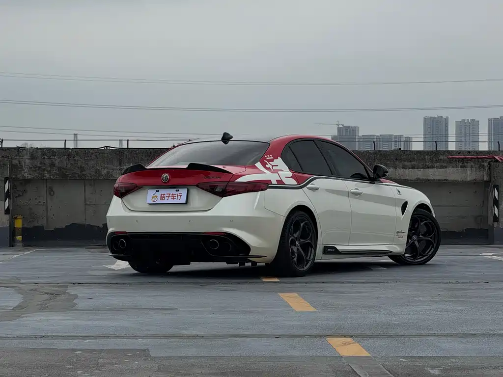 Giulia Giulia朱丽叶 2019款 2.9 T 510 HP F1限量版