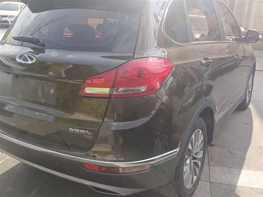 Tiggo 5 瑞虎5 2017款 1.5 T CVT舒适版