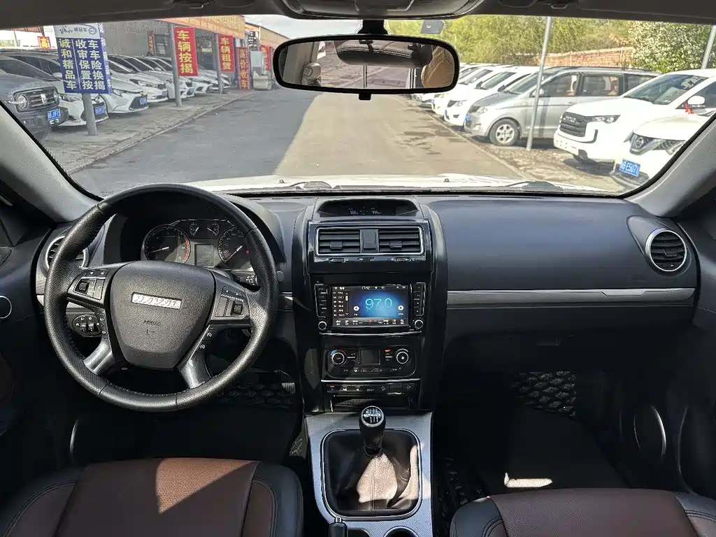 Haval H5 Classic Classic 2.0 T Diesel Manual 4 WD Elite