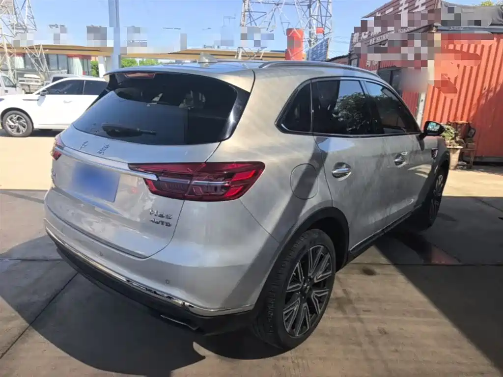 Hongqi HS5 Facelift 2.0 T Connected Flagship Enjoyment 4 WD