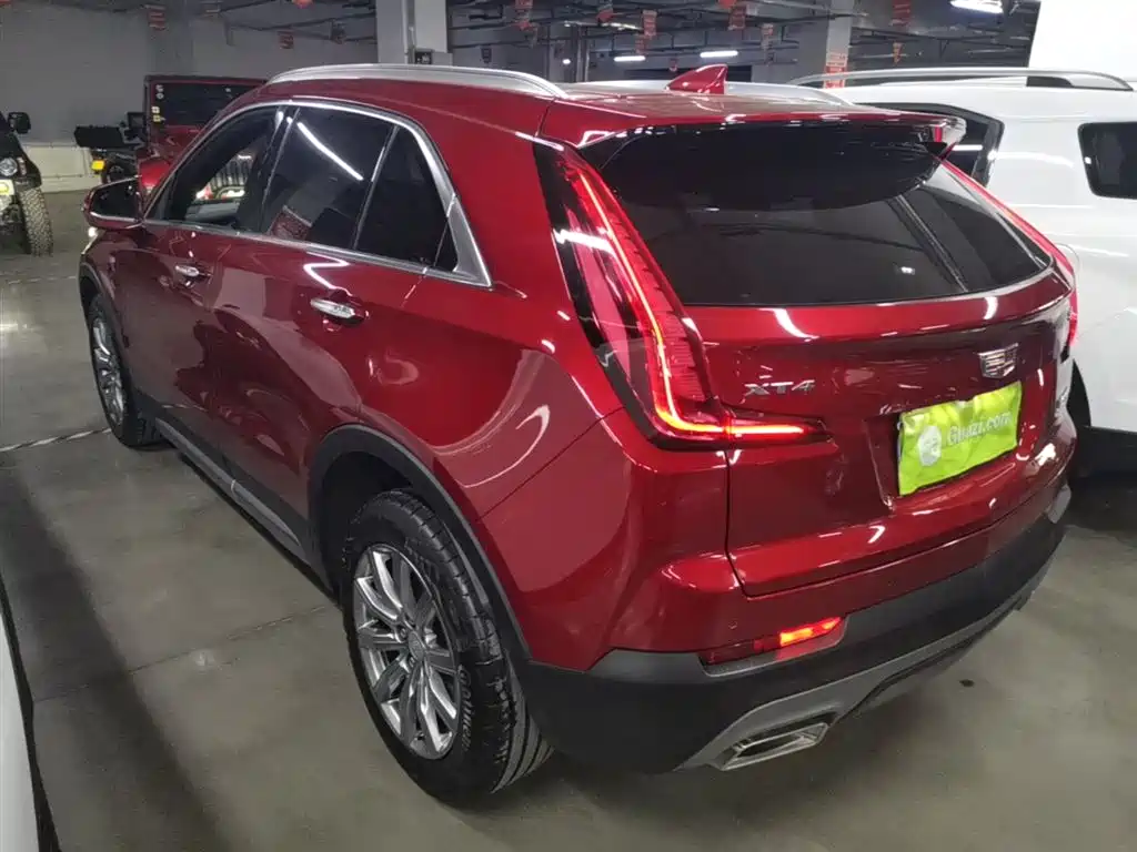 Cadillac XT4 28 T 2 WD Luxury