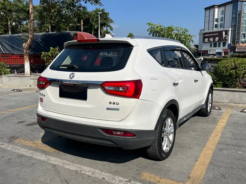 Fengguang 580 风光580 2018款 1.8 L 手动舒适型