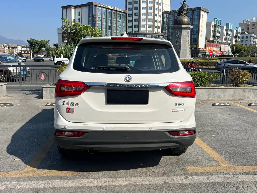 Fengguang 580 风光580 2018款 1.8 L 手动舒适型