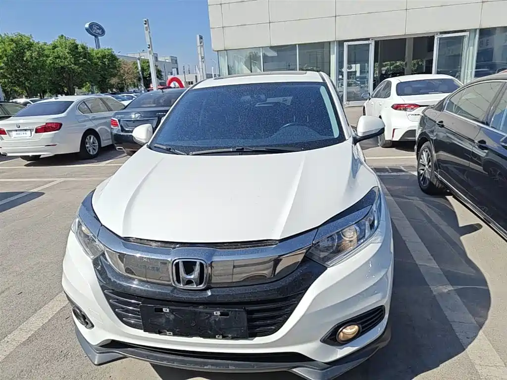 Vezel 1.5 L CVT Pioneer