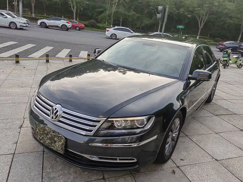 Phaeton 3.6 L V6 5-seat Extended Business
