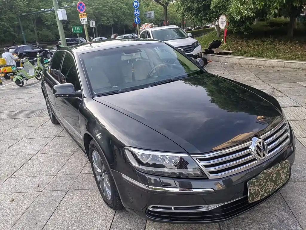 Phaeton 3.6 L V6 5-seat Extended Business