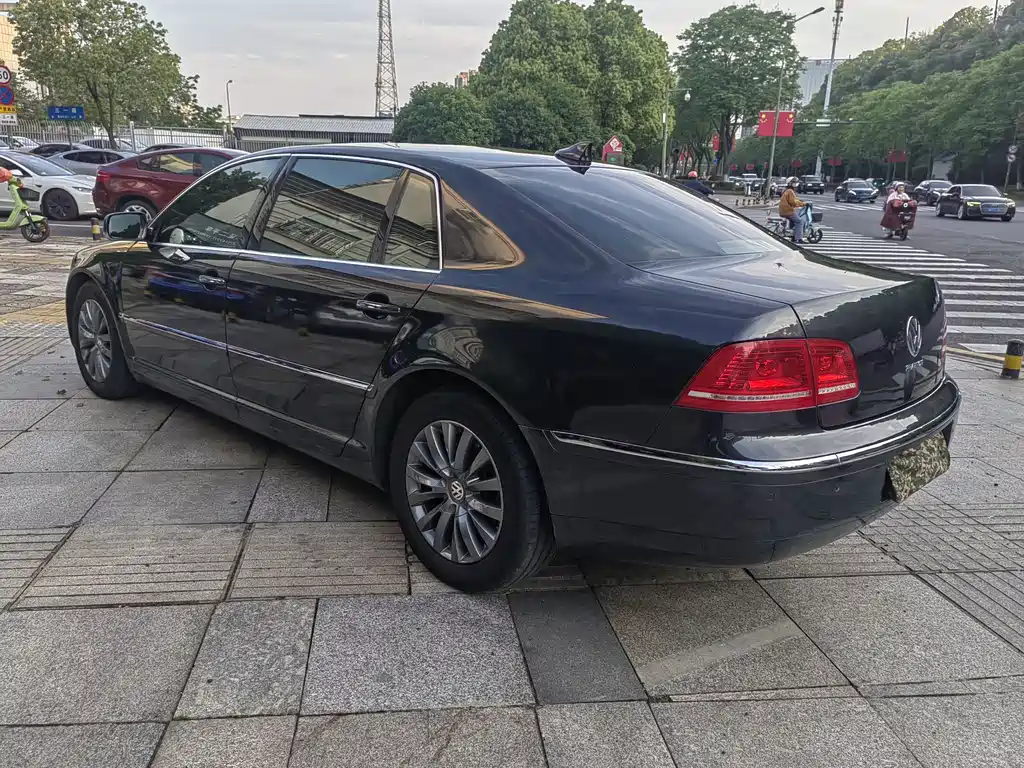 Phaeton 3.6 L V6 5-seat Extended Business