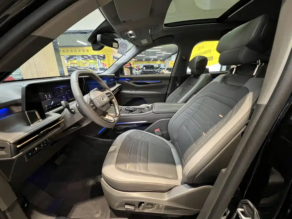 Edge Edge L 2.0 T EcoBoost 4 WD 7-seat Supreme