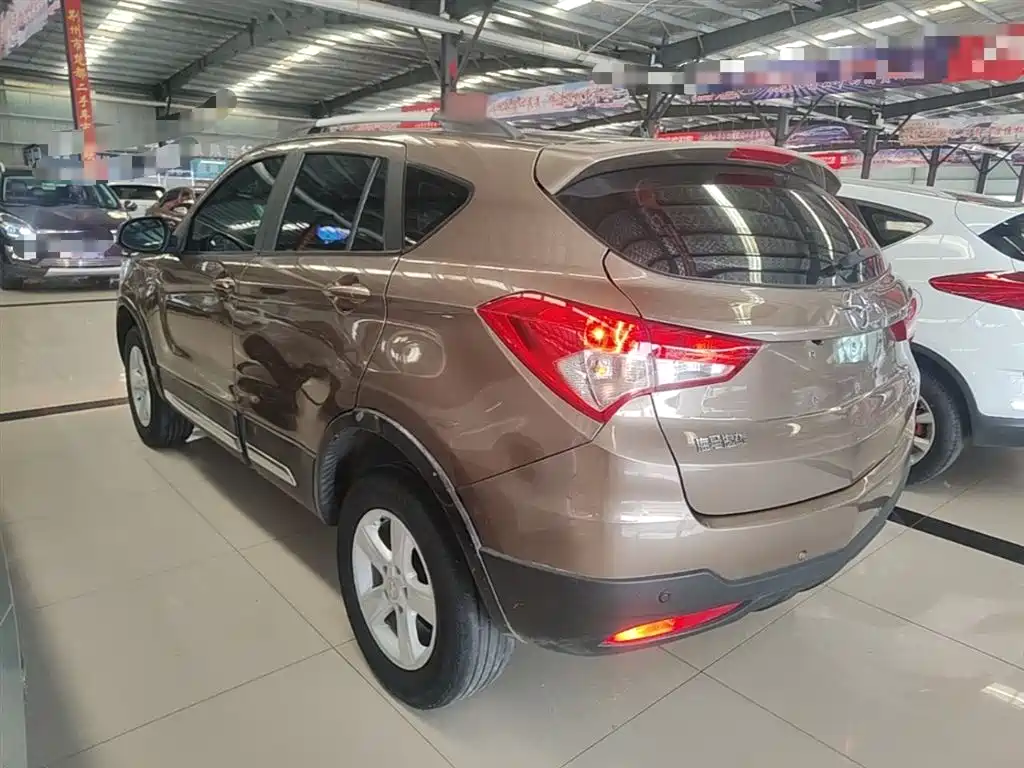 Haima S5 海马S5 2017款 强动力版 1.6 L 手动经典型