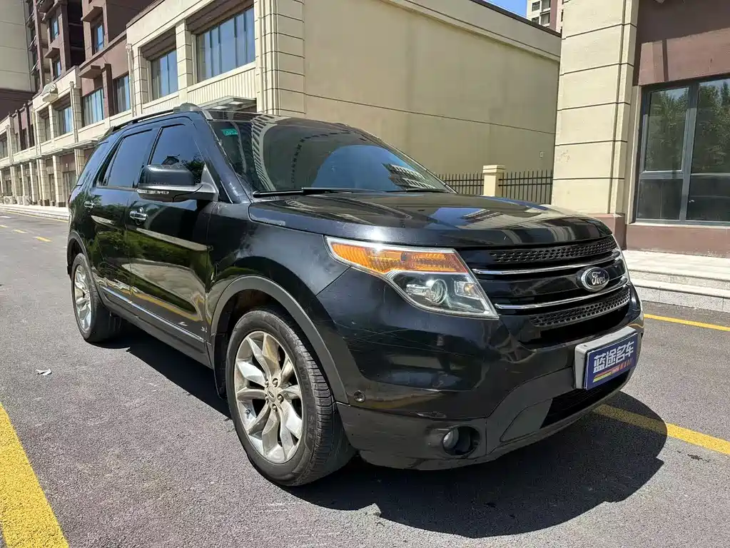 Explorer (Import) 3.5 L Premium