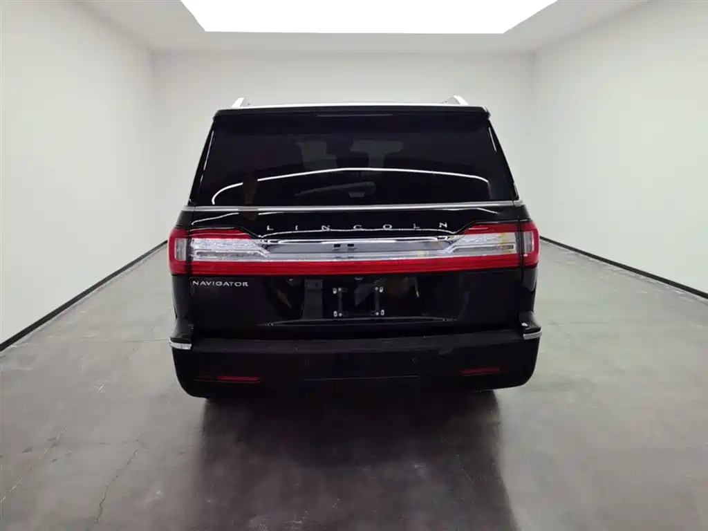 Navigator 3.5 T Honor Shine