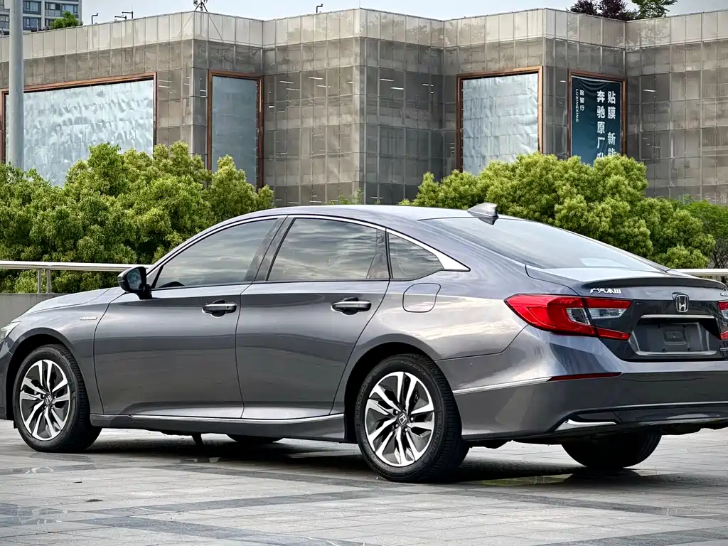 Accord Sharp· Hybrid 2.0 L Sharp Leading CN-VI