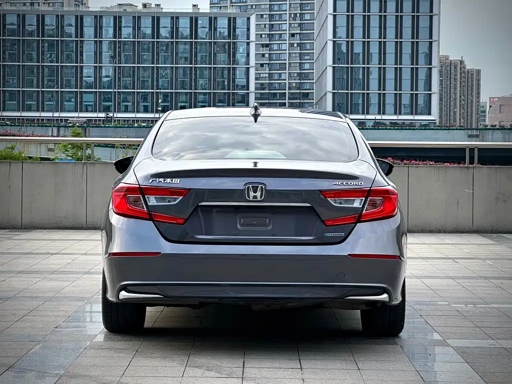 Accord Sharp· Hybrid 2.0 L Sharp Leading CN-VI
