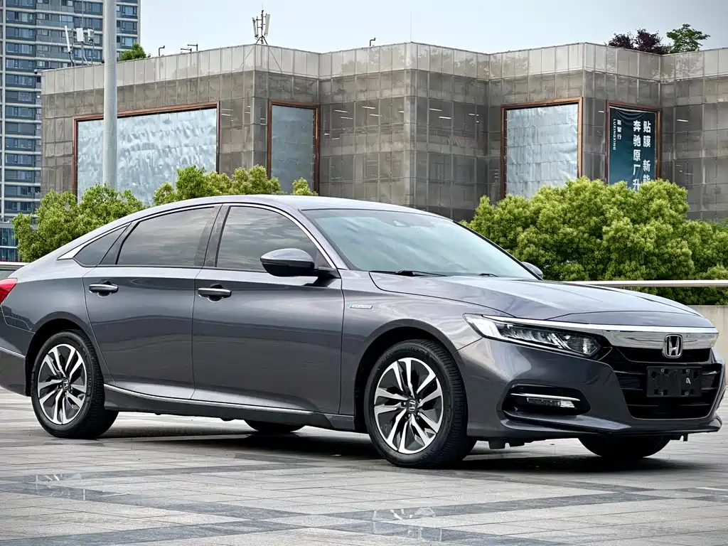 Accord Sharp· Hybrid 2.0 L Sharp Leading CN-VI