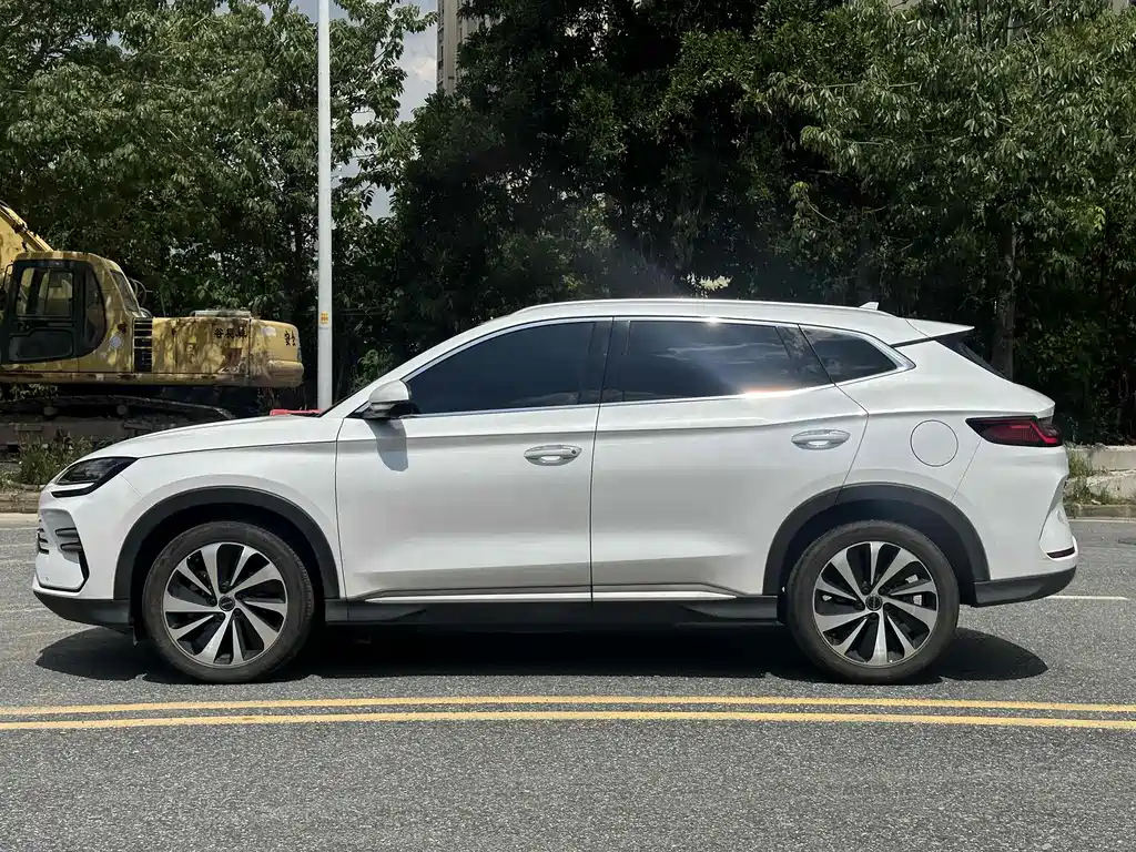 Song PLUS NEV Champion DM-i 110 KM Flagship PLUS