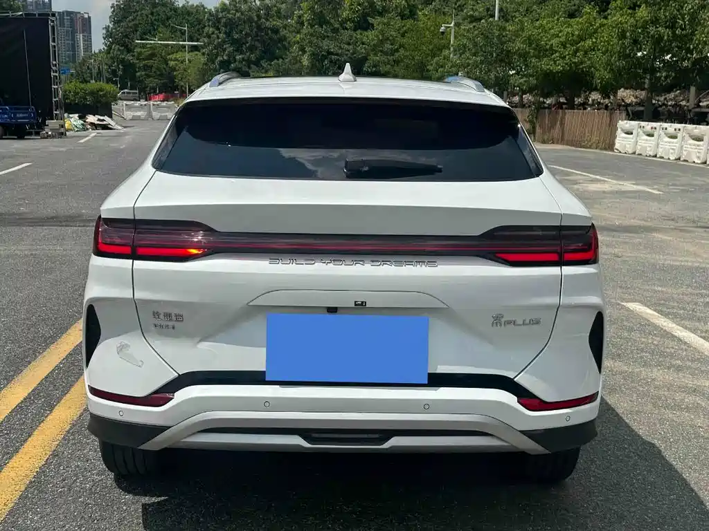 Song PLUS NEV Champion DM-i 110 KM Flagship PLUS