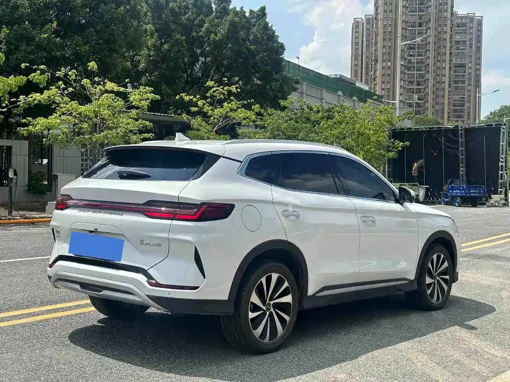 Song PLUS NEV Champion DM-i 110 KM Flagship PLUS