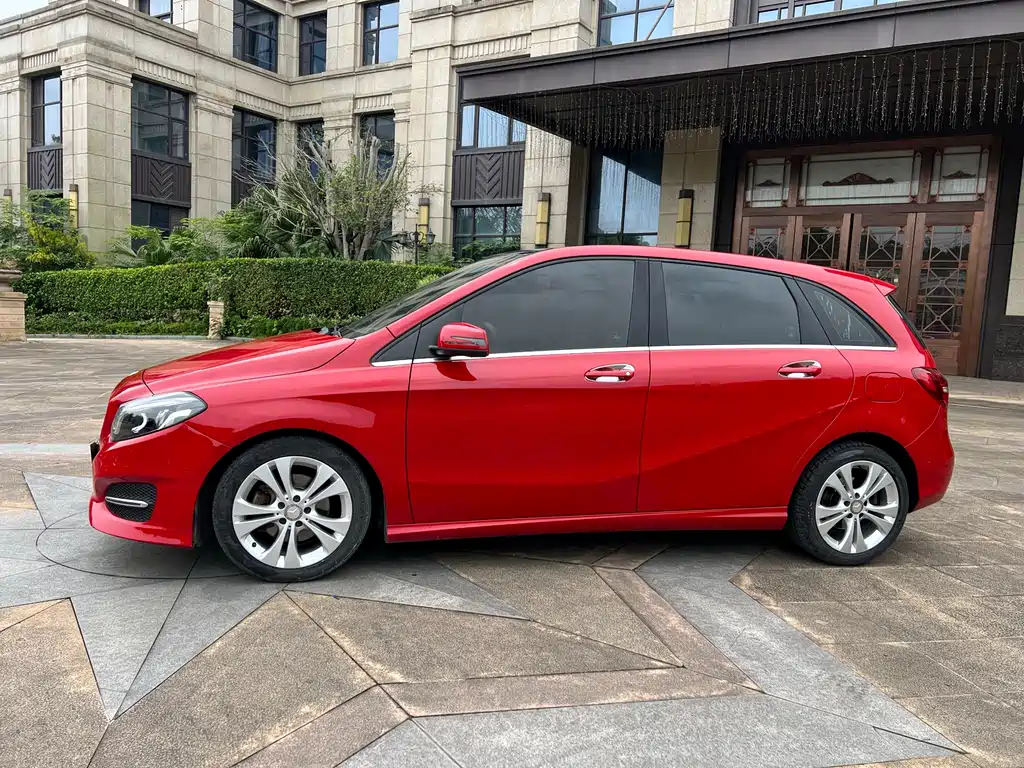 Mercedes-Benz B-Class B 200 Fashion