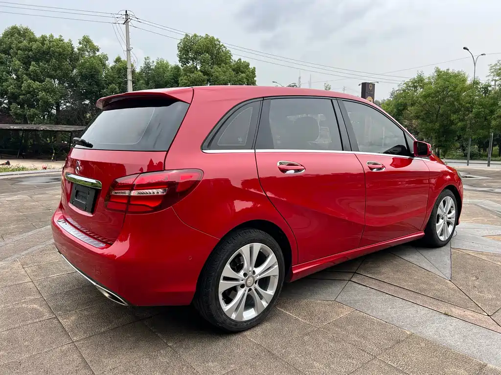 Mercedes-Benz B-Class B 200 Fashion