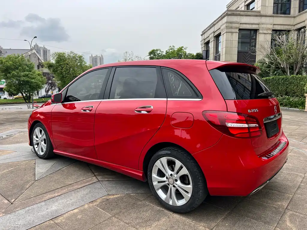 Mercedes-Benz B-Class B 200 Fashion