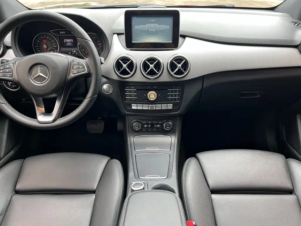 Mercedes-Benz B-Class B 200 Fashion