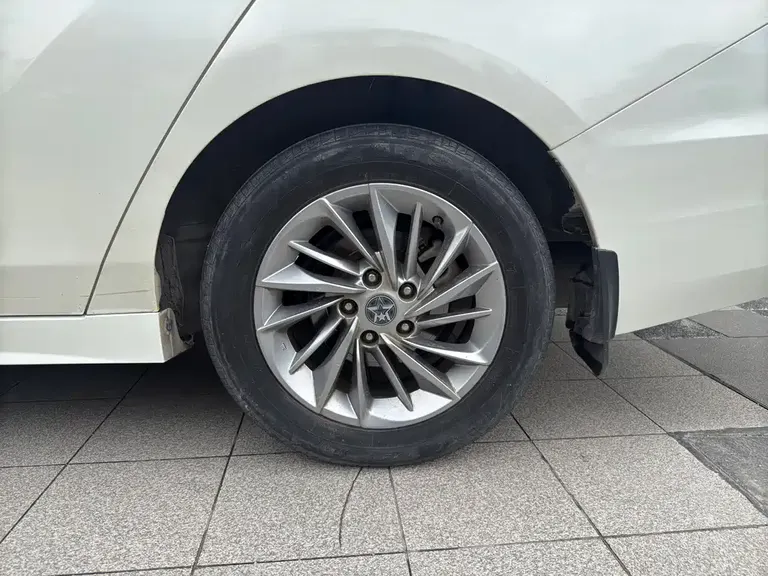 Venucia D60 PLUS 1.6 L XL CVT Joy Leading