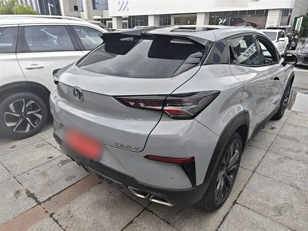Changan UNI-T 1.5 T Distinguished