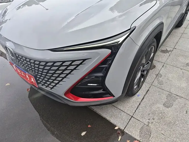 Changan UNI-T 1.5 T Distinguished