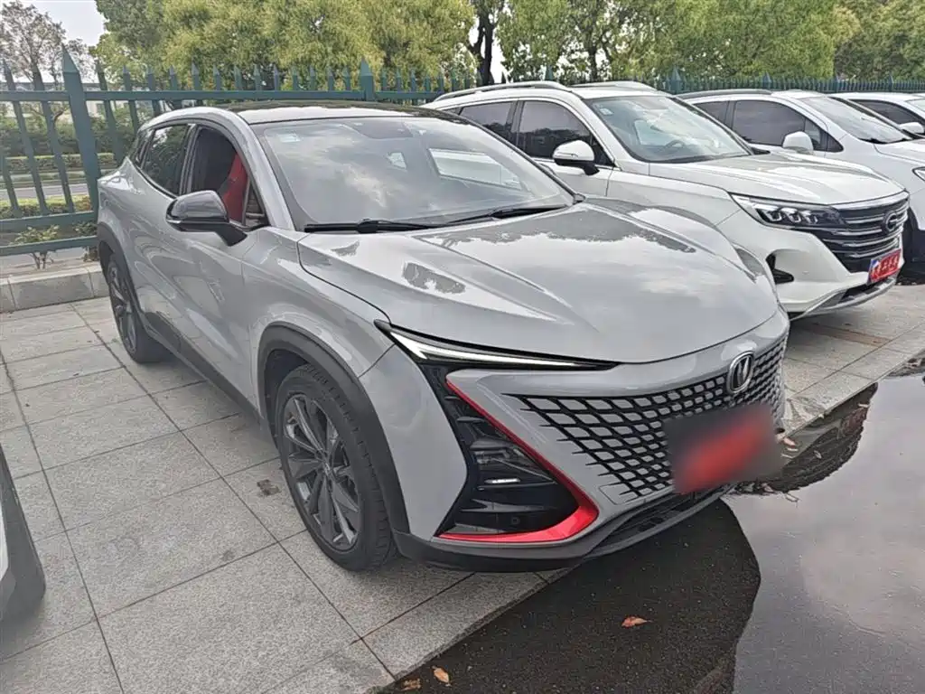 Changan UNI-T 1.5 T Distinguished