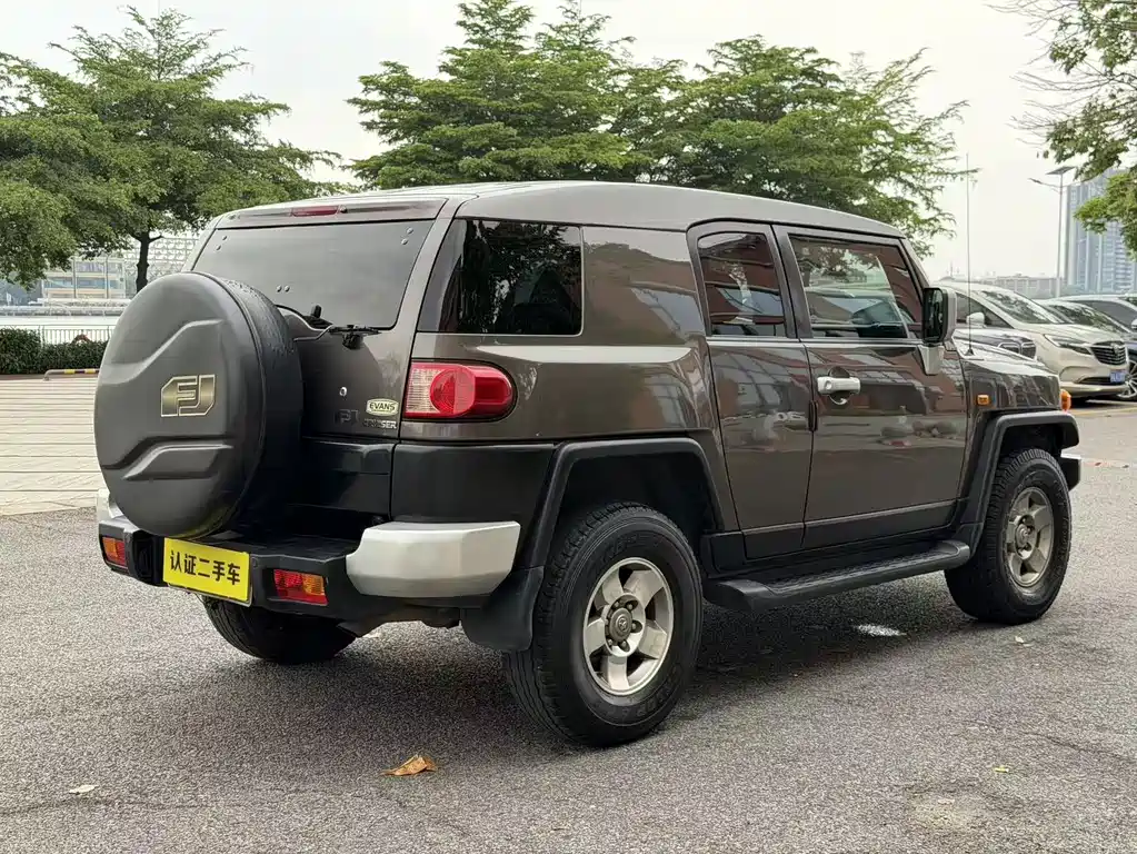 FJ Cruiser 4.0 L