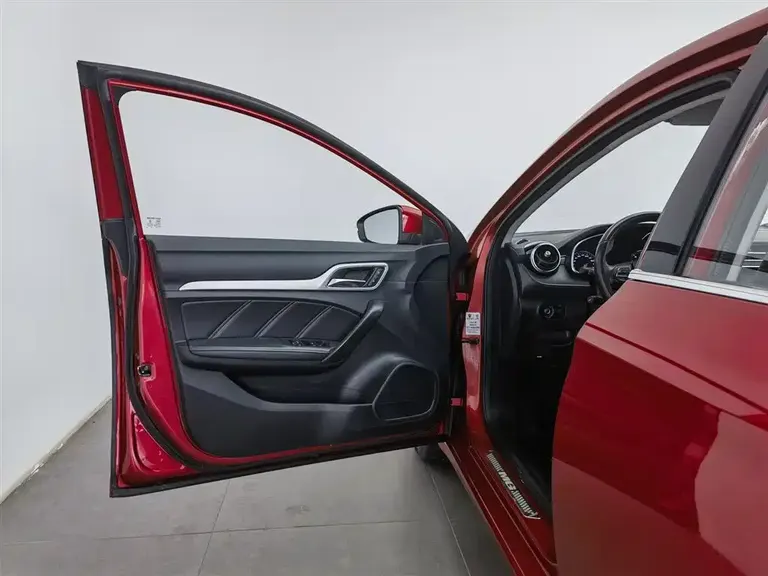MG6 20 T Auto Luxury Connected CN-V
