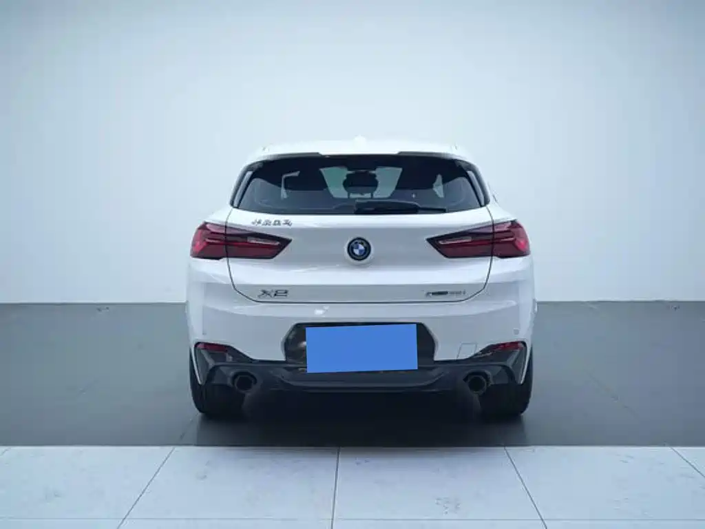 BMW X2 xDrive 25 i Radiant
