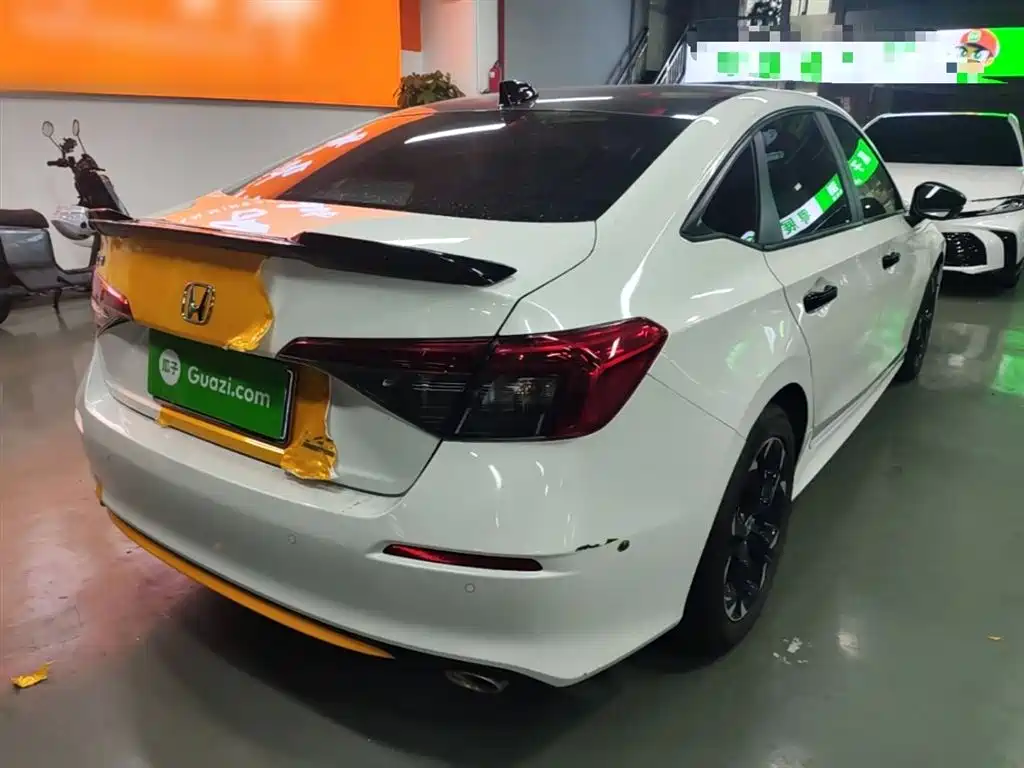 Civic 240 TURBO CVT Ignite Motion