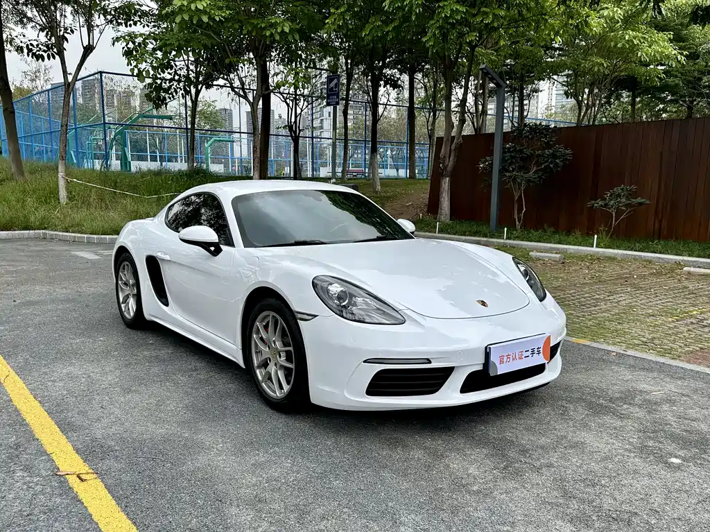 Porsche 718 Cayman 2.0 T