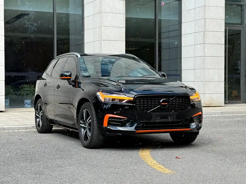Volvo XC60 T5 4 WD Smart Vision Sport CN-VI