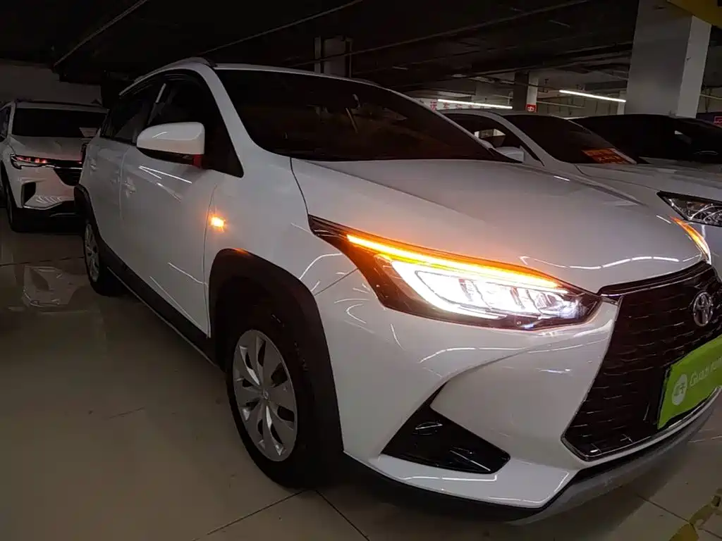 YARiS L Zhixuan Zhixuan X 1.5 L CVT Leading