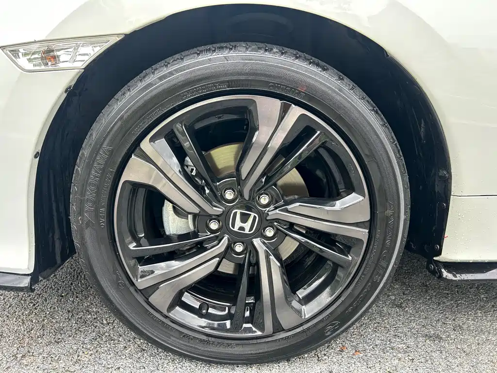 Civic HATCHBACK 220 TURBO CVT Trend Cool Control