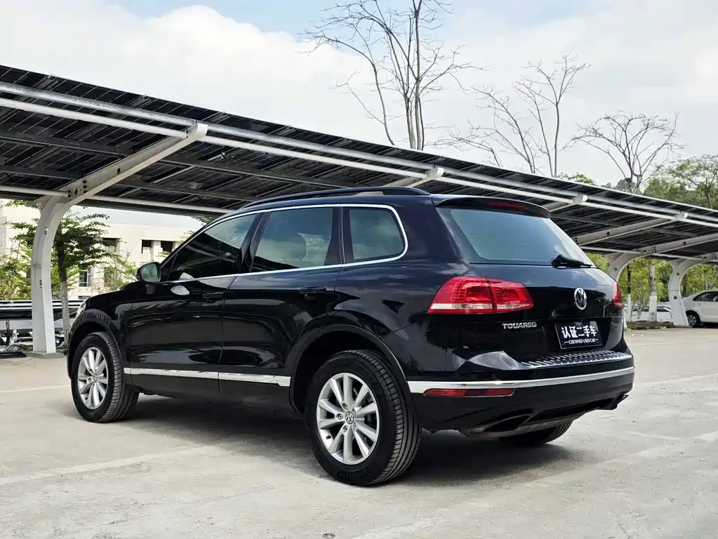 Touareg 3.0 TSI Expand Wild