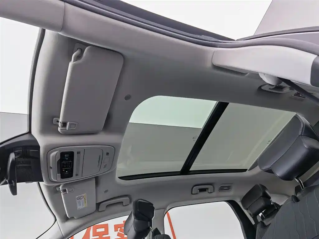 Edge Edge L 2.0 T EcoBoost E Hybrid 2 WD 7-seat Luxury