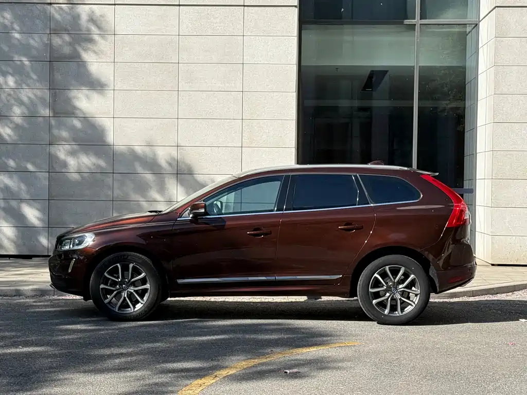 Volvo XC60 T5 AWD Smart Control