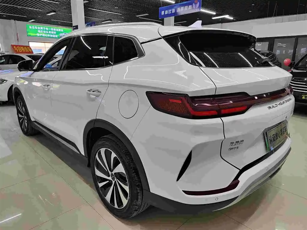Song PLUS NEV Glory DM-i 110 km Flagship