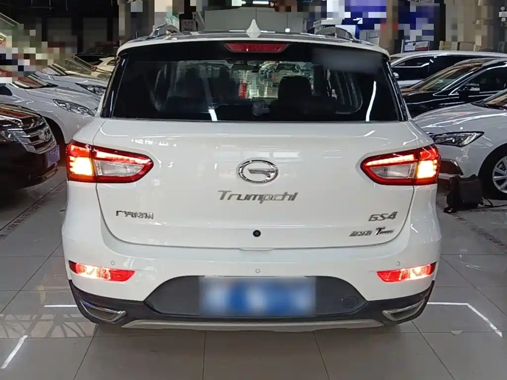 GAC Trumpchi GS4 235 T G-DCT 2 WD Elite
