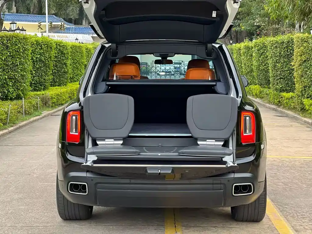 Cullinan 4-seat